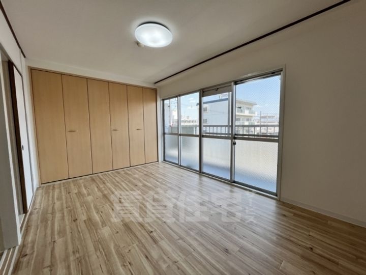 一栄ハイツの内装