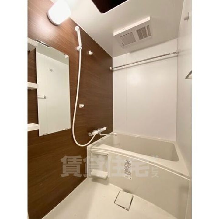 愛知県名古屋市北区大曽根3丁目の賃貸マンションの風呂