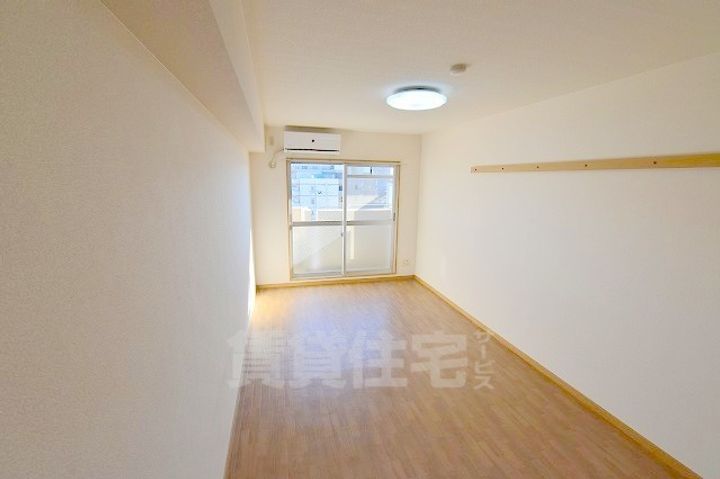 滋賀県草津市野路東4丁目の賃貸マンションの内装