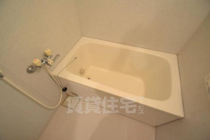 アヴェニール塚口の風呂
