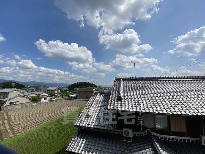 アイリスハイツ6号館の周辺