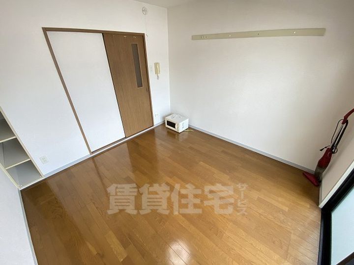 アイリスハイツ6号館の居間