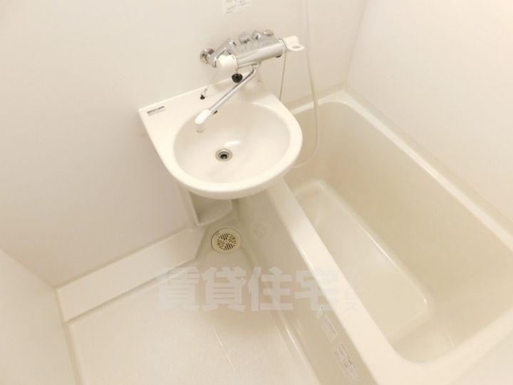 大阪府大阪市住吉区長居西2丁目の賃貸マンションの風呂