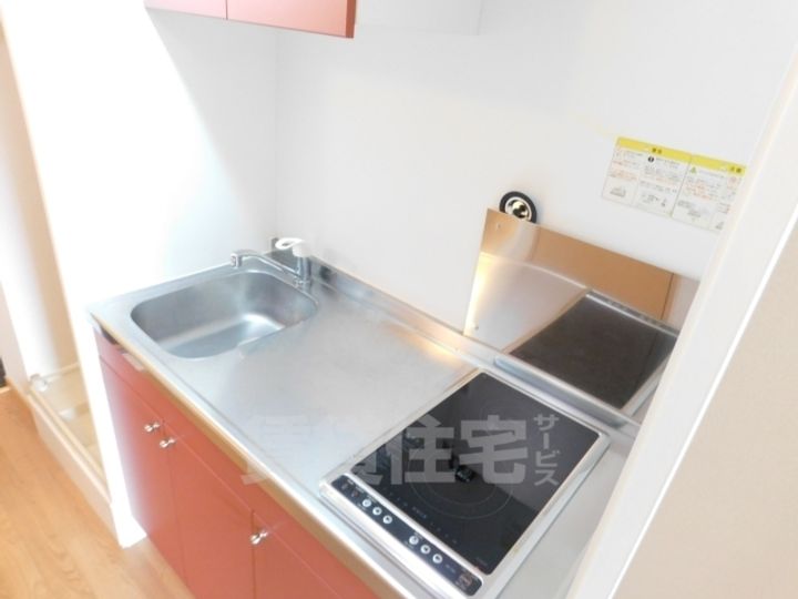 大阪府大阪市住吉区長居西2丁目の賃貸マンションのキッチン