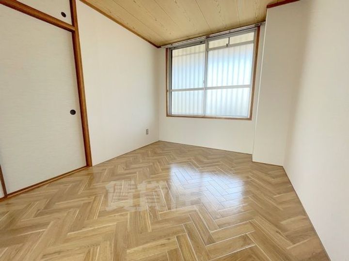 ローズハイツ502の内装