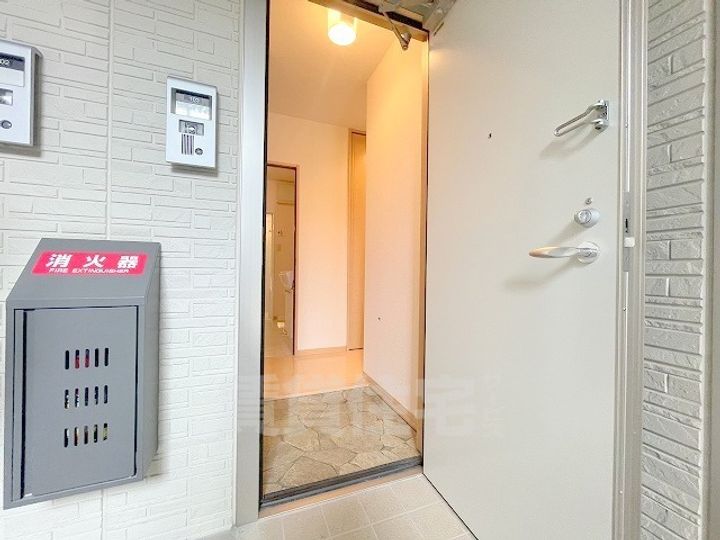 リヴェールの玄関