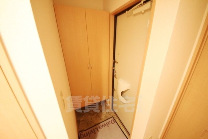 イファルジェンス1の玄関