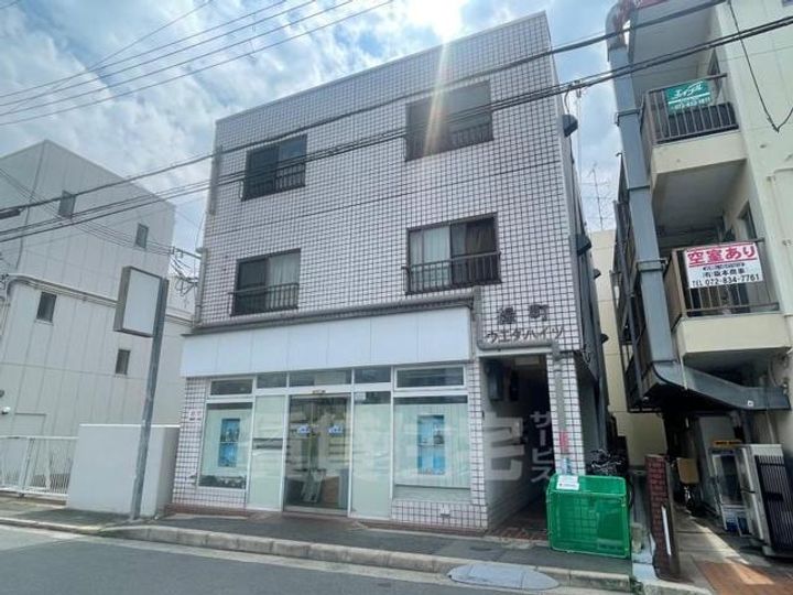 緑町ウエダハイツの外観
