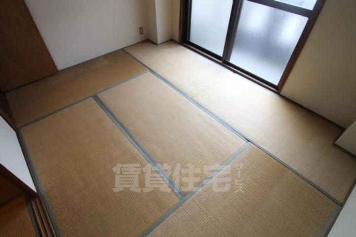 香里北ハイツの寝室