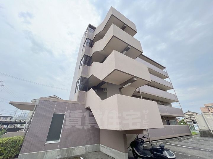 富士ロイヤルアベニューの外観