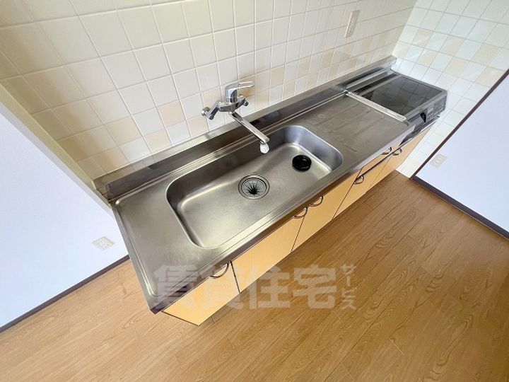 富士ロイヤルアベニューのキッチン