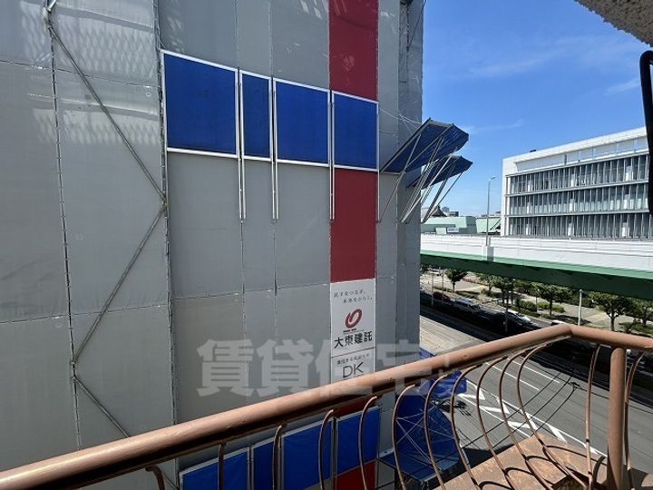 岡文ビルの周辺