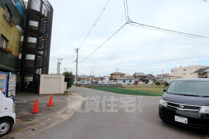 ブエナビスタ京都上鳥羽の周辺
