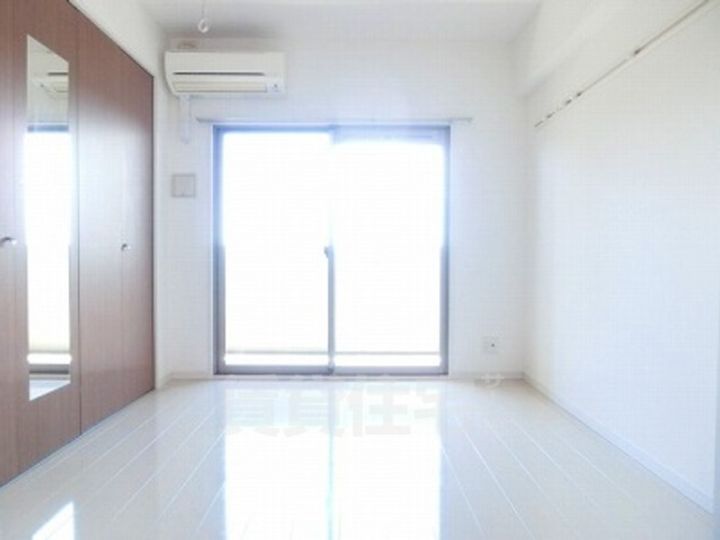福岡県福岡市博多区吉塚6丁目の賃貸マンションの寝室