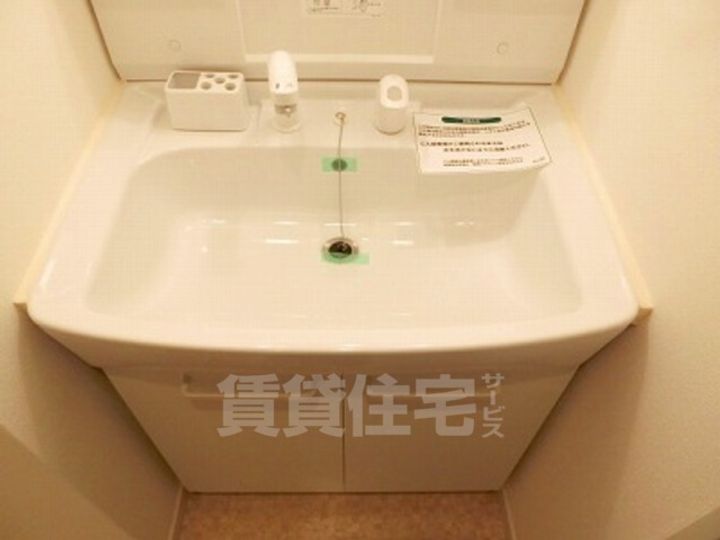 福岡県福岡市博多区吉塚6丁目の賃貸マンションの内装