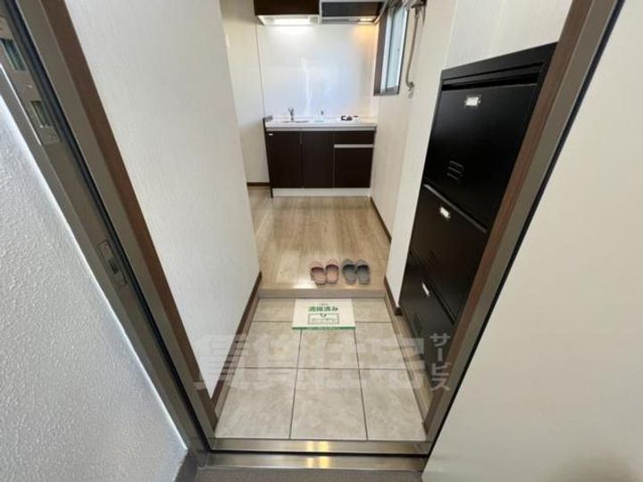 大阪府大阪市西淀川区柏里3丁目の賃貸マンションの玄関