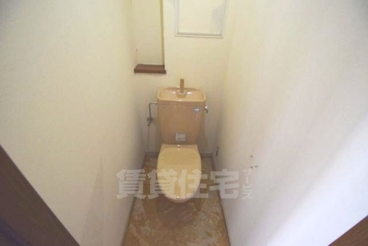 大阪府茨木市駅前1丁目の賃貸マンションの内装