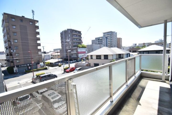 大阪府茨木市駅前1丁目の賃貸マンションの周辺