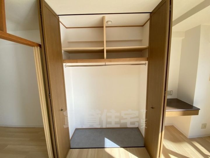 大阪府大阪市淀川区西宮原2丁目の賃貸マンションの内装