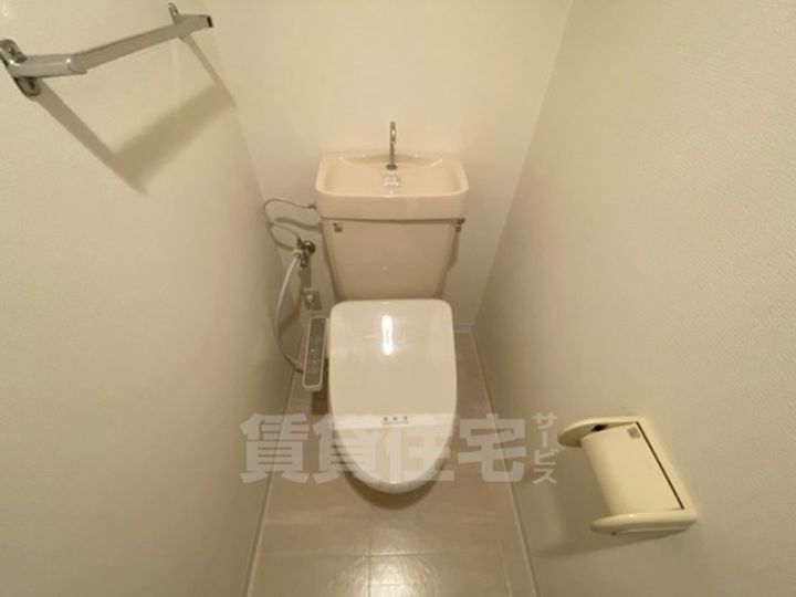 大阪府大阪市淀川区西宮原2丁目の賃貸マンションの内装