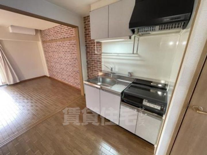 大阪府堺市北区中百舌鳥町1丁の賃貸マンションのキッチン