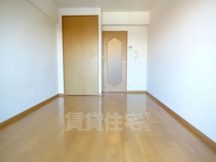 福岡県福岡市中央区白金2丁目の賃貸マンションの居間