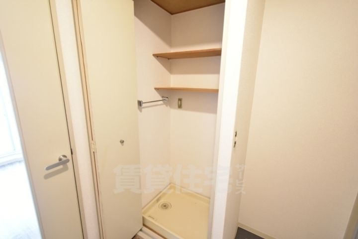 大阪府堺市西区津久野町2丁の賃貸マンションの内装