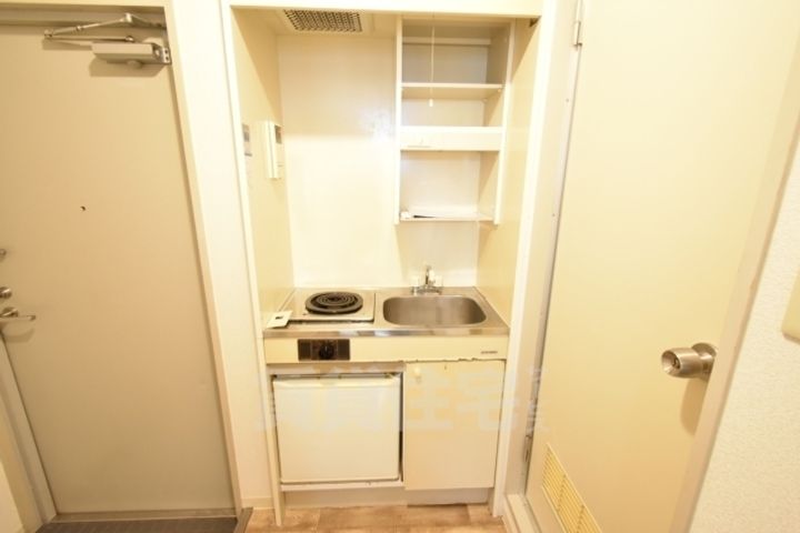 大阪府堺市西区津久野町2丁の賃貸マンションのキッチン