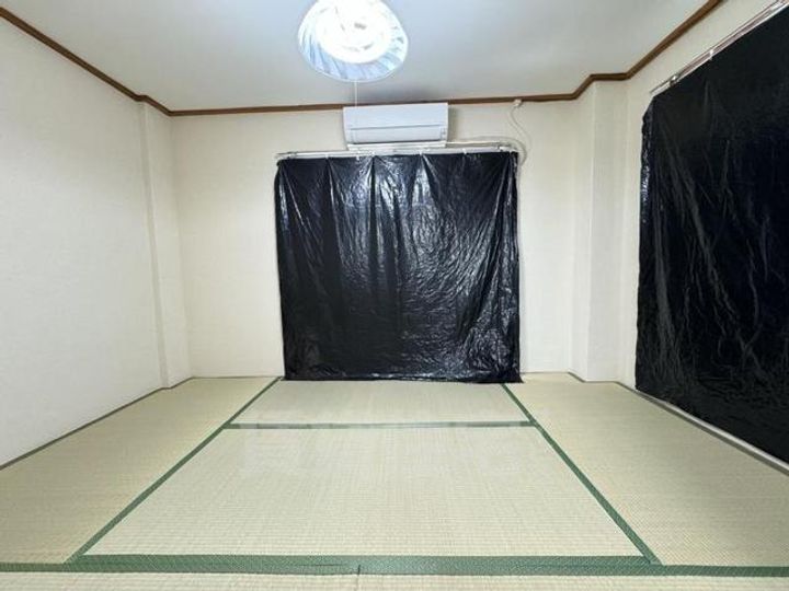 東和マンションの寝室