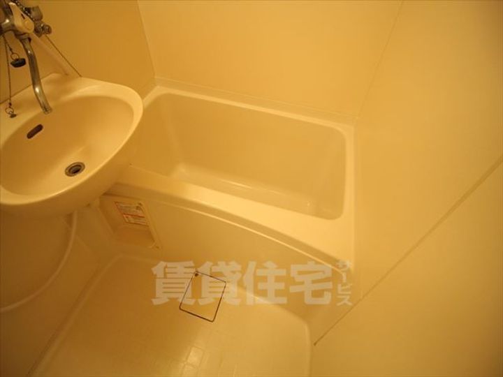 レオパレスGRUEの風呂