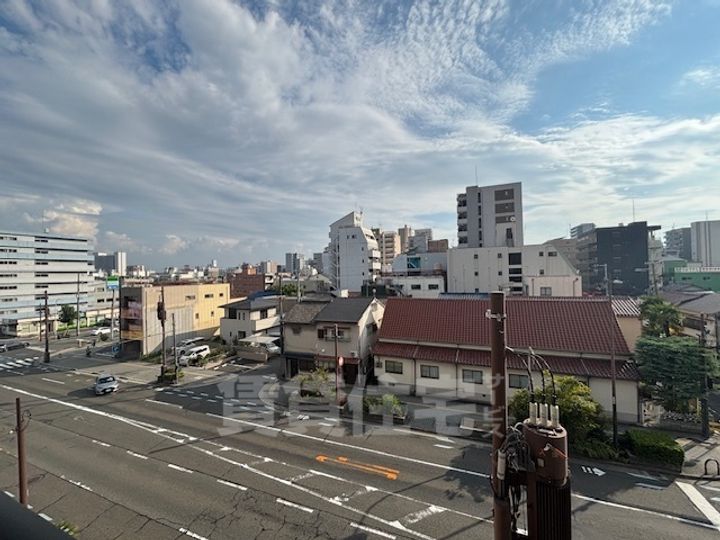 新開ビルの周辺