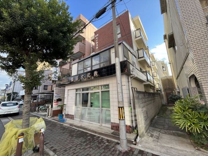 晩成ハイツ関目の外観