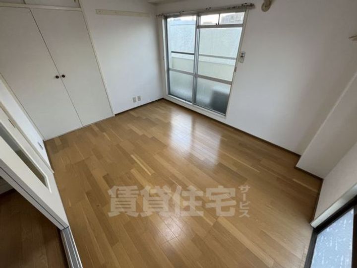 晩成ハイツ関目の居間