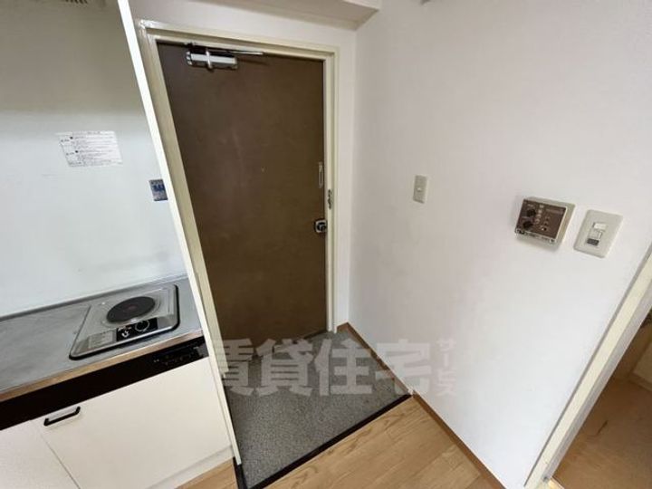 晩成ハイツ関目の玄関