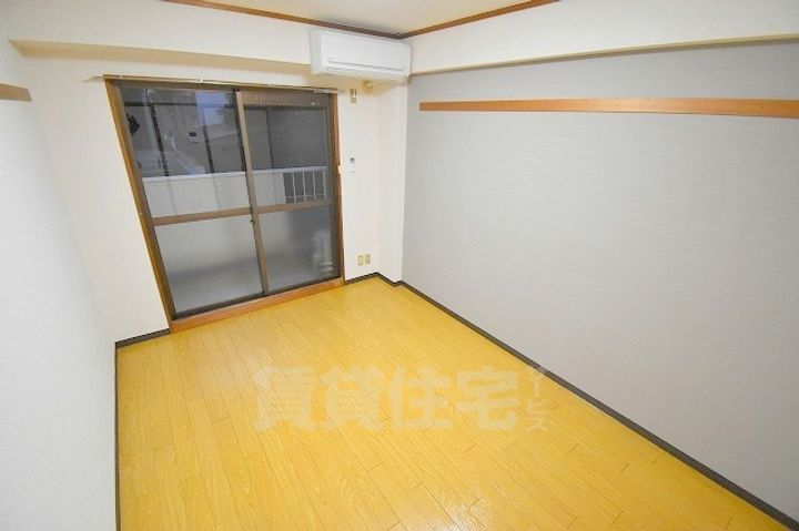 滋賀県大津市一里山5丁目の賃貸マンションの内装