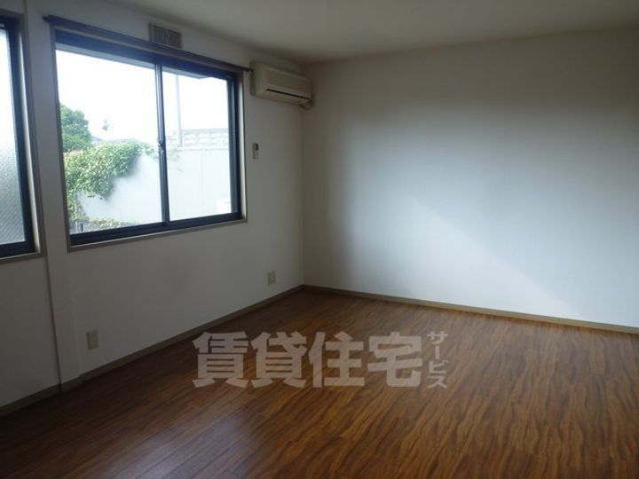 グランシャリオF棟の居間