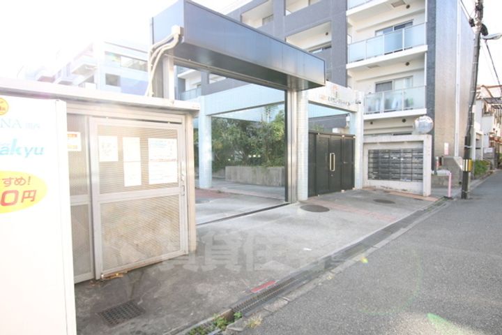 シオンズガーデン花川(元おおきに花川サニーアパートメント)の玄関