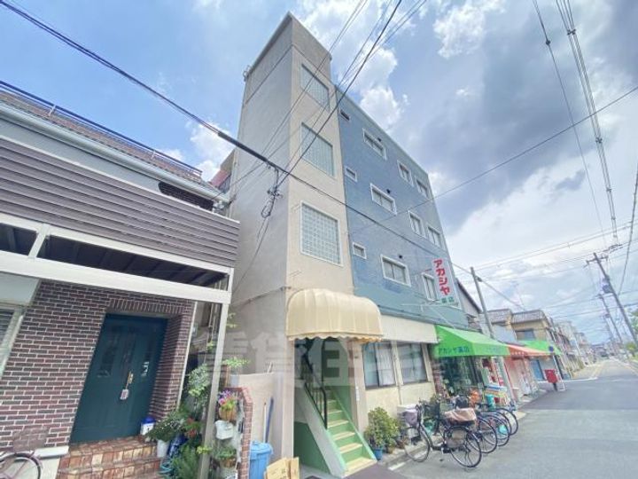 長居グリーンハイツの外観