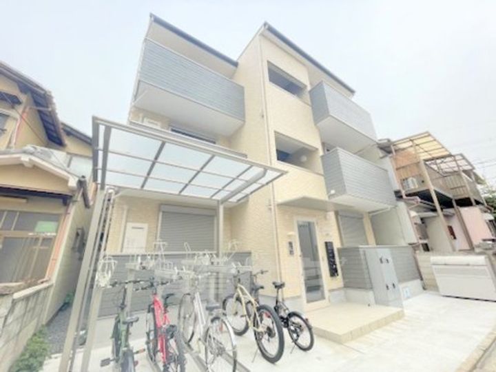 ALEGRIA京都南の外観