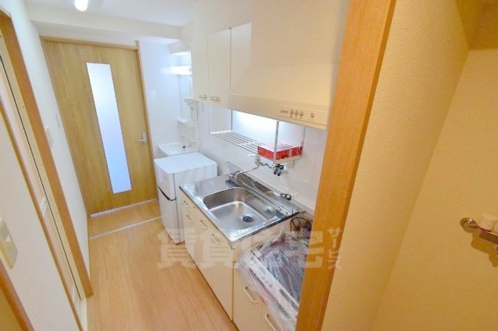 滋賀県草津市野路東4丁目の賃貸マンションのキッチン