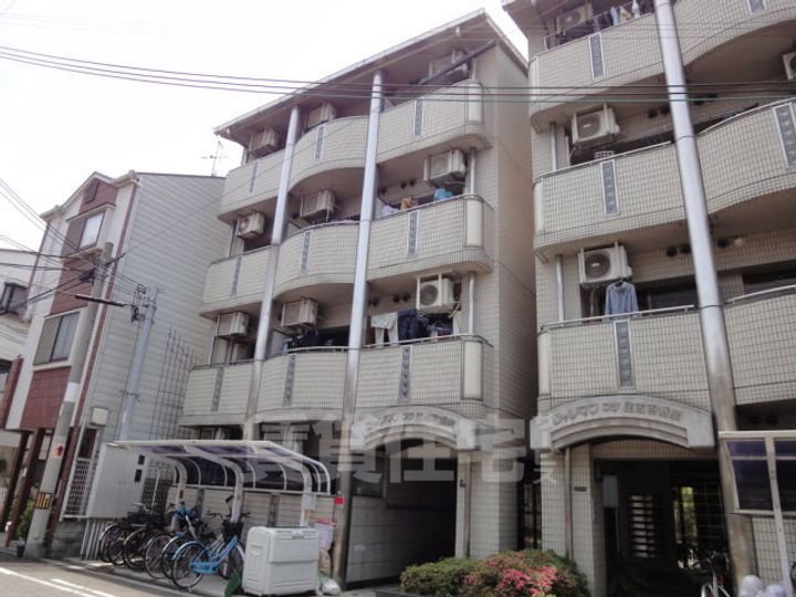 大阪府大阪市住吉区山之内3丁目の賃貸マンションの外観
