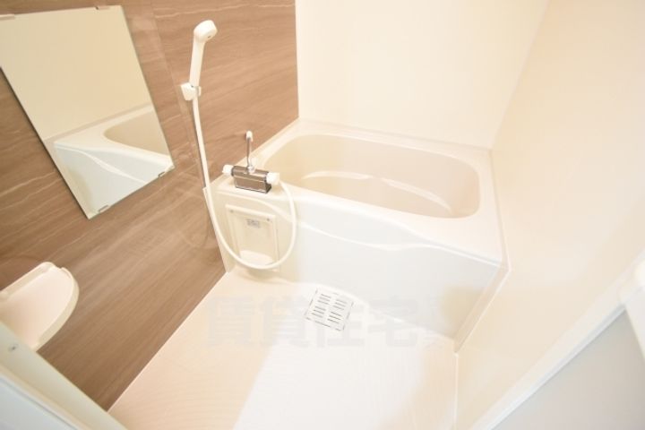 大阪府堺市西区浜寺石津町中2丁の賃貸アパートの風呂