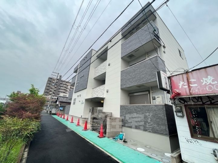 大阪府堺市西区浜寺石津町中2丁の賃貸アパートの外観