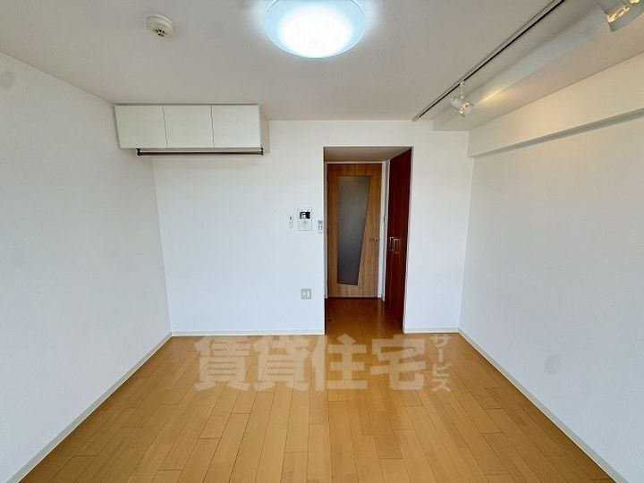 セレニテ甲子園の居間