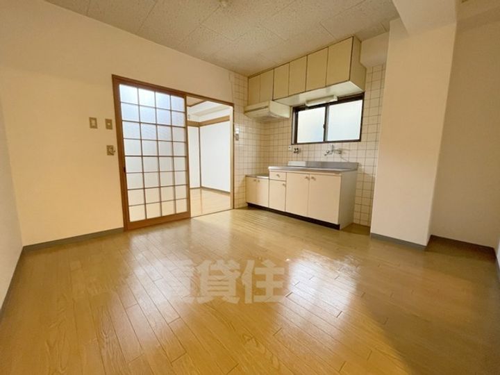 エンパイヤシティの居間