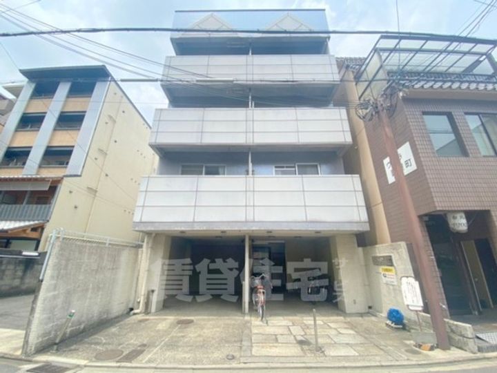 ドエル1号館 S・Yの外観