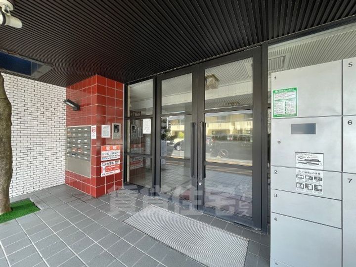 パビヨン徳川の玄関