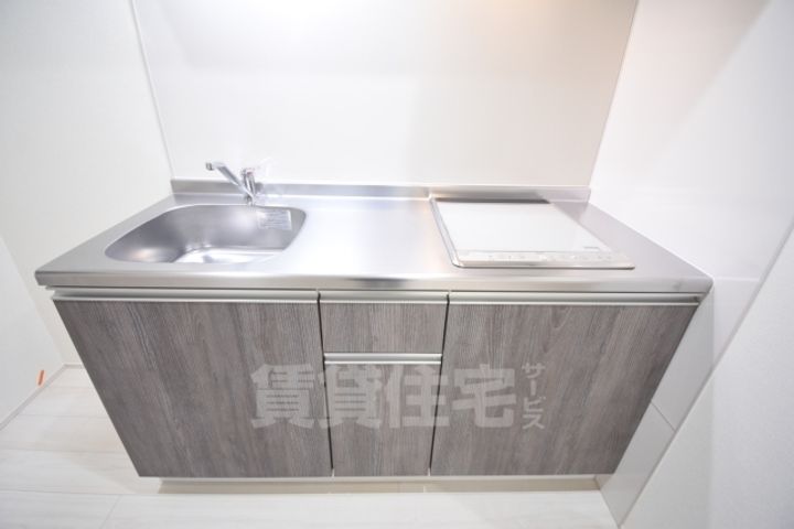 大阪府堺市西区鳳中町9丁の賃貸アパートのキッチン