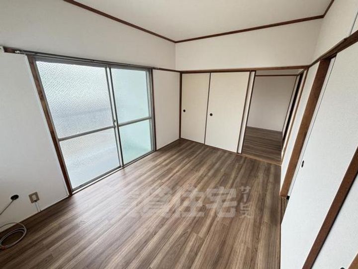 成田グリーンハイツの居間