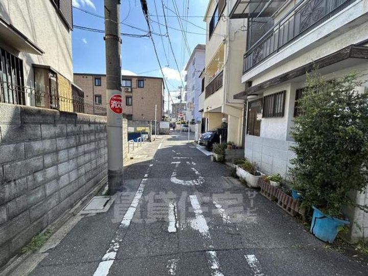 大阪府門真市新橋町の賃貸アパートの周辺
